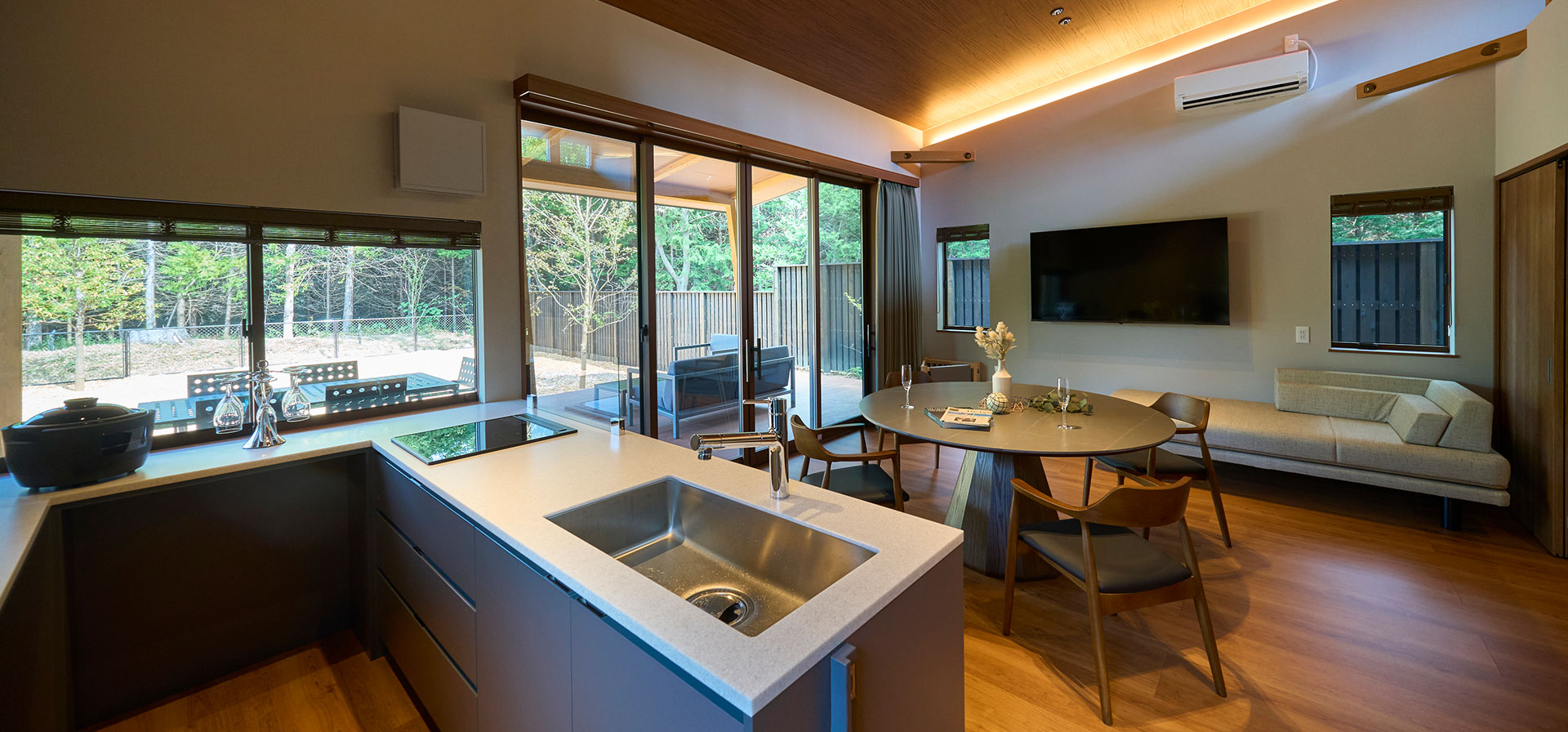 VILLA twin