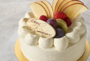 誕生日や記念日に贈りたい「アニバーサリーケーキ」予約販売中